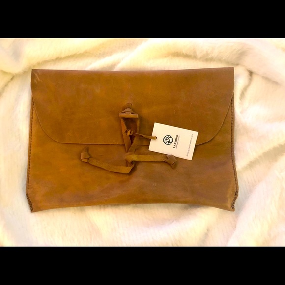 Lazarus Handbags - NWT🍁Lazarus🍁100% handmade leather bag - Honduras